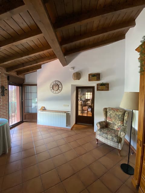 Anuncio de Airbnb popular: Casa La Solana - Charming rural getaway en Salamanca