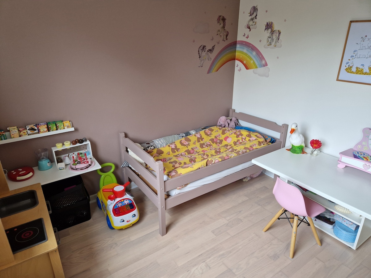 საძინებელი 4