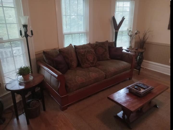 Historic Home Near Downtown - Mount Airy, NC