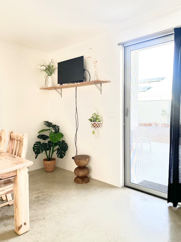 Emmanuel Home | Peaceful • Private • Coastal - Jurien Bay