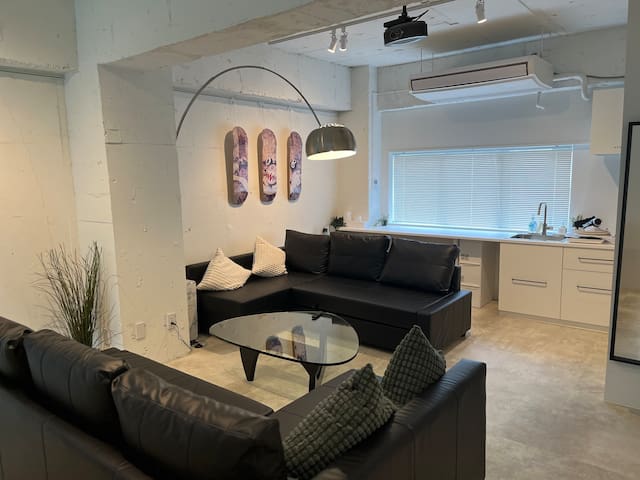 2F,Full renovated HQ stylish 2BR, spacious 50㎡