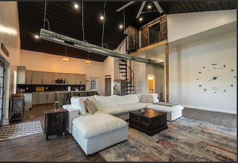 The Shome 2 - Heated Pool & Hot Tub