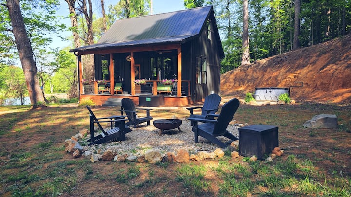 Fire pit and grill area