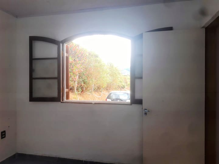 Поглед кон двојна соба.