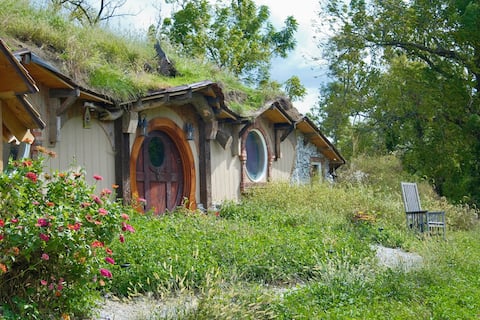 Nauvoo Halfling House