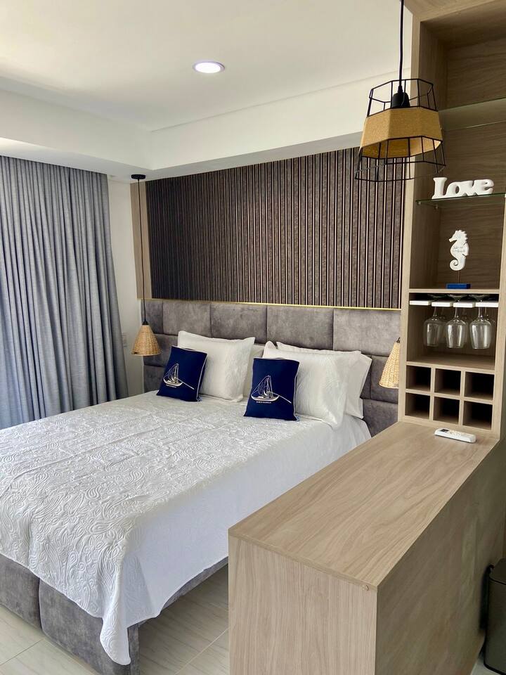 ห้องสวีทสวยงามพร้อมการตกแต่งที่ทันสมัยพร้อมสำหรับการเข้าพักระยะยาว 