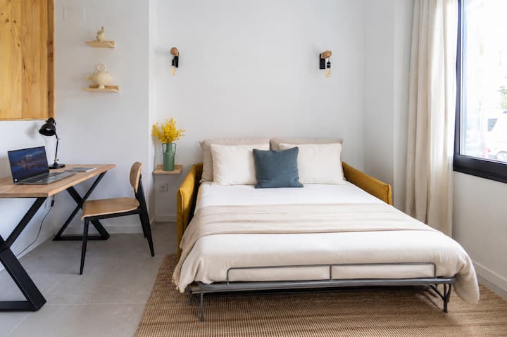 Loft 1br | 4 Guests | Near Ave | Free Bikes (3) - Torrent