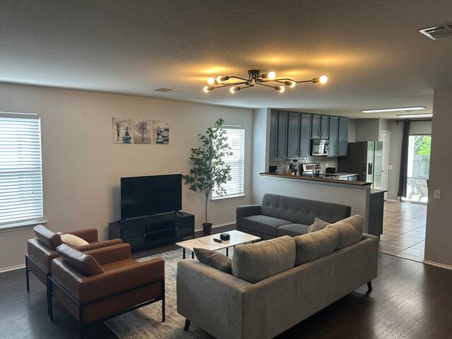 East Riverside Retreat