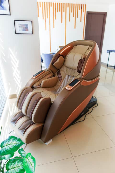 Captains Quarters Ocean View Massage Chair Gym