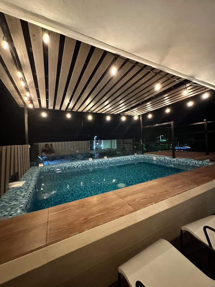 Casa Frente Al Mar Para 20 Personas 10 Recámaras - Cancún