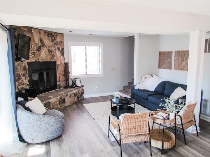 A-frame Of Mind | Central To All The Nutt Offers! - Massanutten, VA