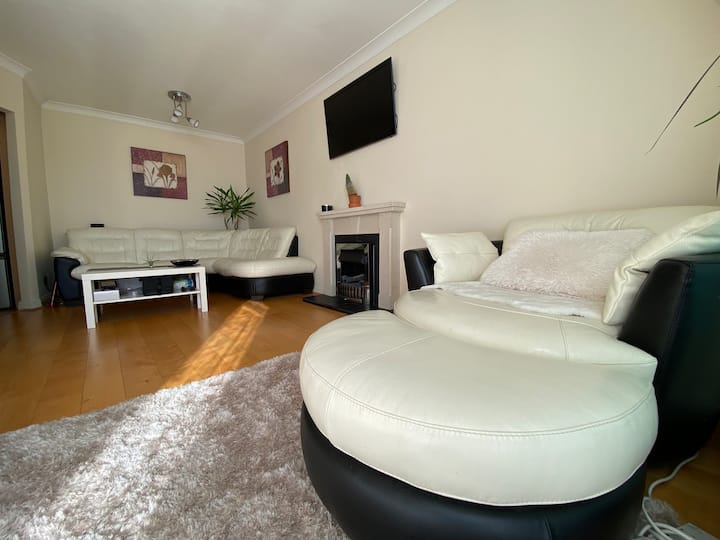 Cozy Private Double Room - Dublin