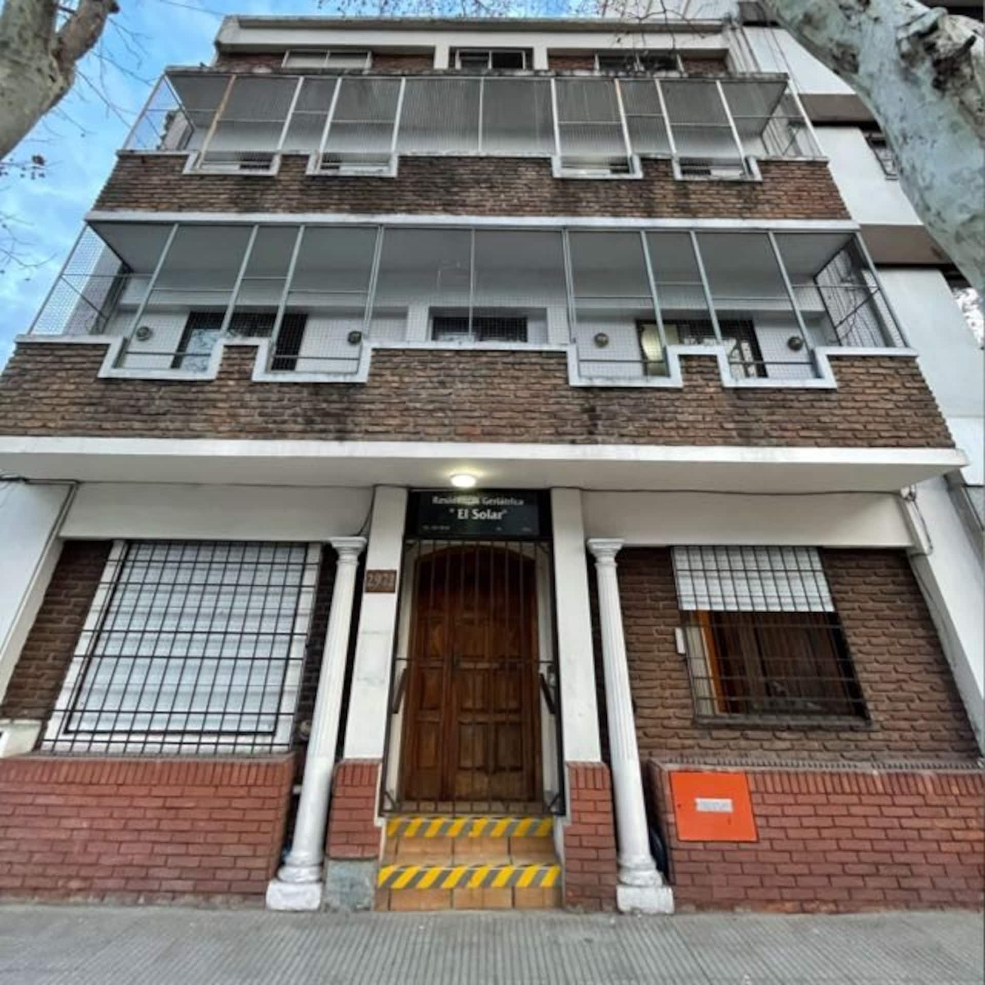 One-bedroom apartment in Flores