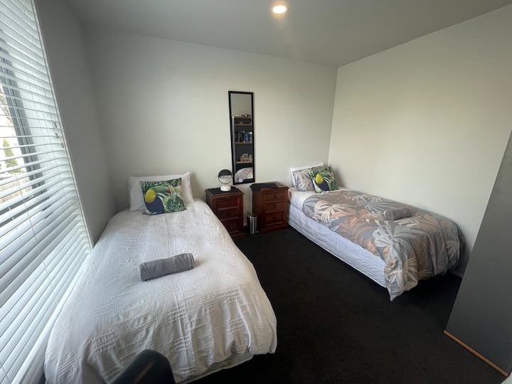 საძინებელი 3