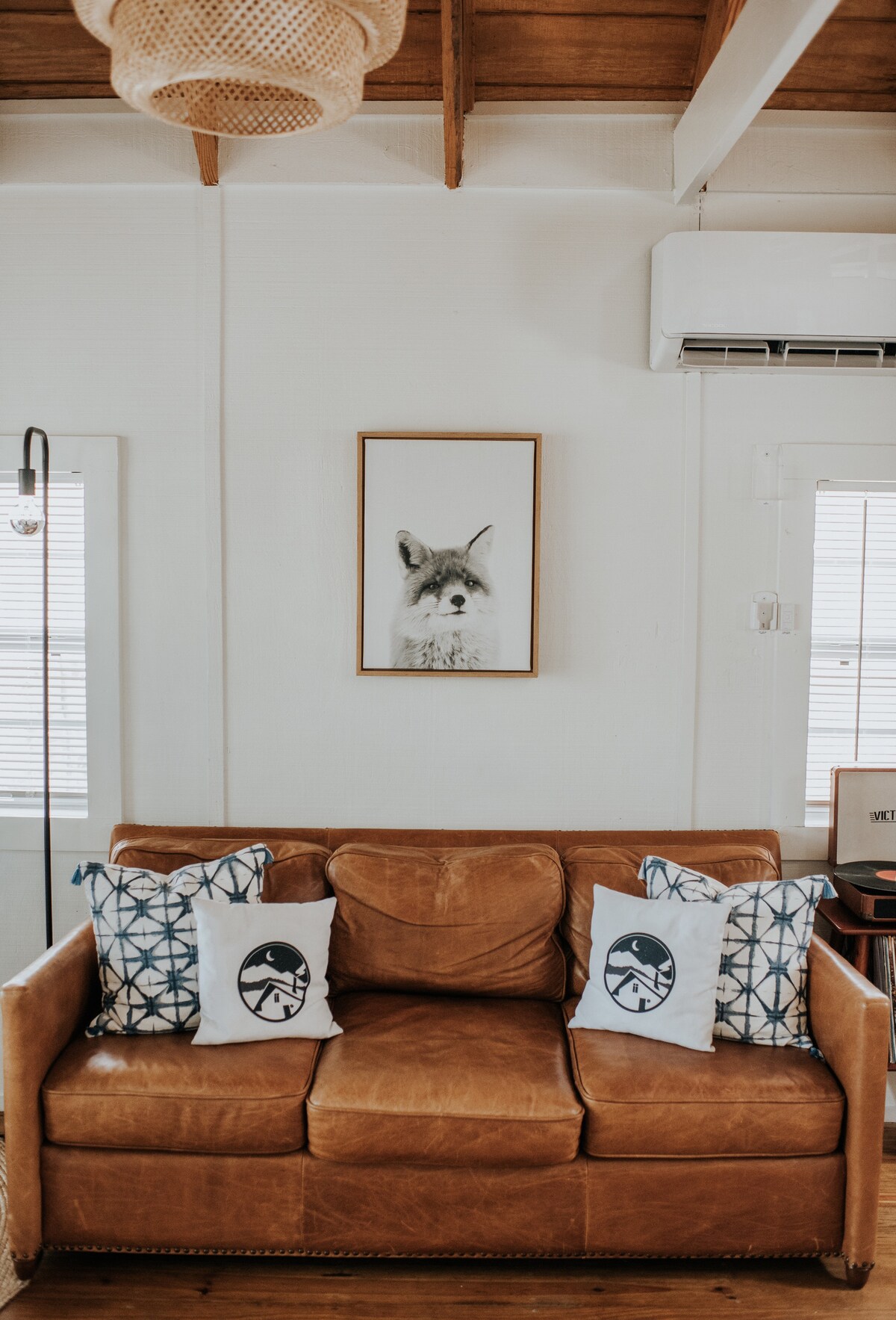 Popular Airbnb listing: Tiny Cabin | Perfect Mountain Getaway | Clayton GA in Clayton