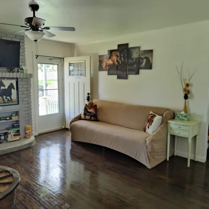 Clean Yreka Home, Large Backyard By Discovery Park - Yreka, CA