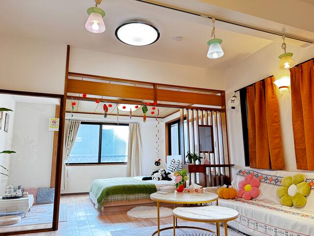 Ikebukuro 8min train. 6bedrooms with EV free wifi gallery image 3
