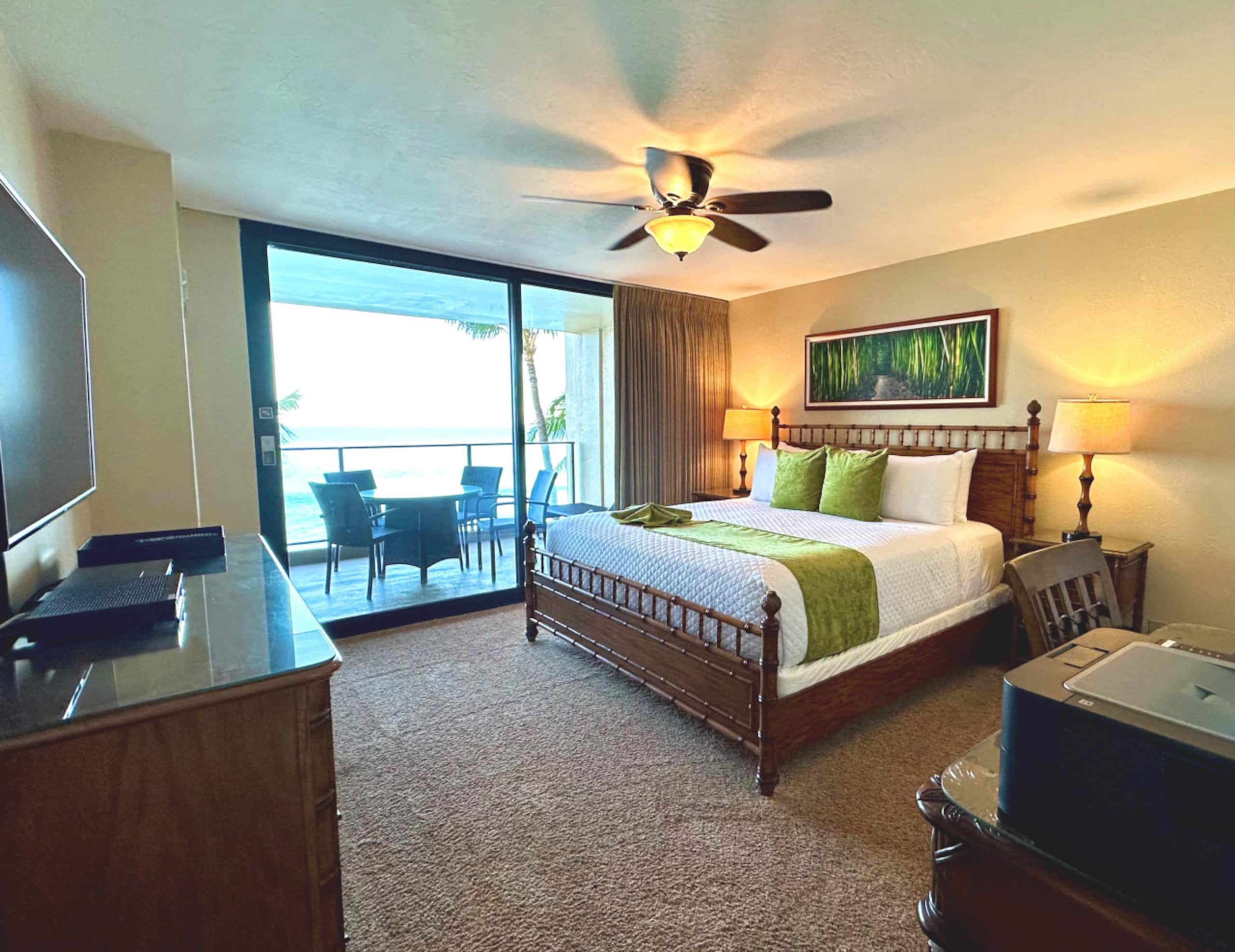 Condo in Lahaina · ★4.97 · 1 bedroom · 2 beds · 1 bath - Image 11