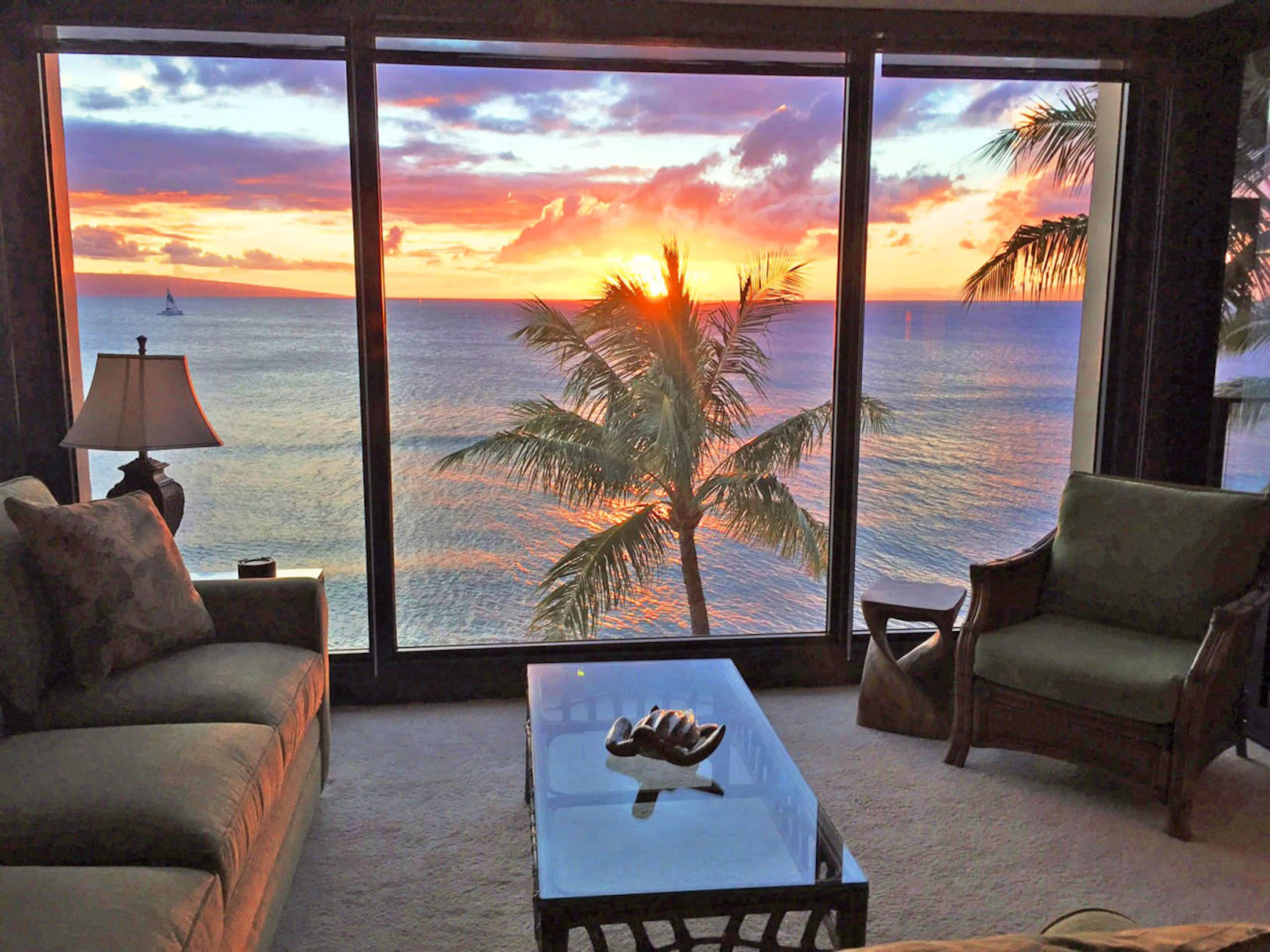 Condo in Lahaina · ★4.97 · 1 bedroom · 2 beds · 1 bath - Image 6