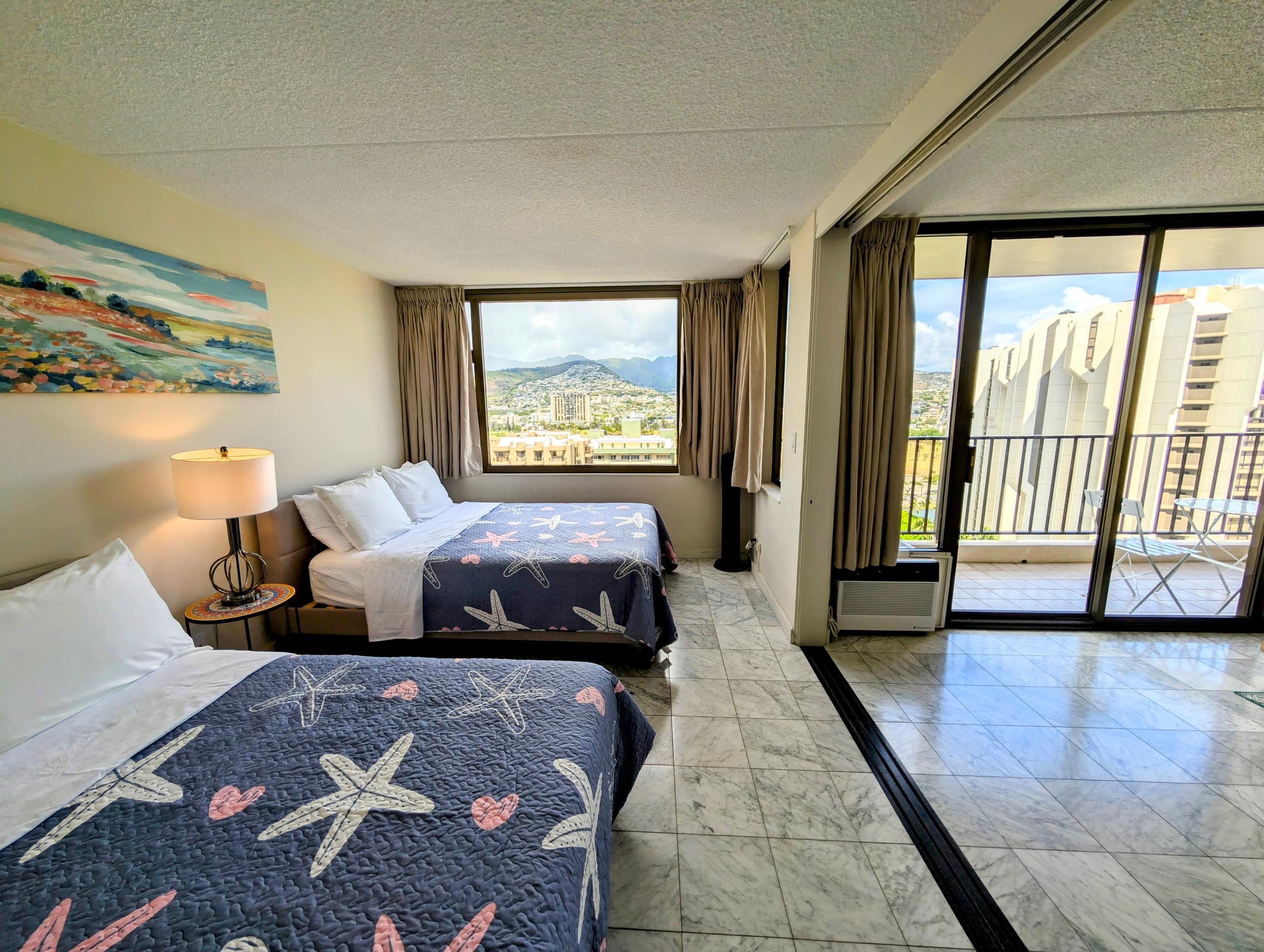 Condo in Honolulu · ★4.97 · 1 bedroom · 3 beds · 1 private bath - Image 12