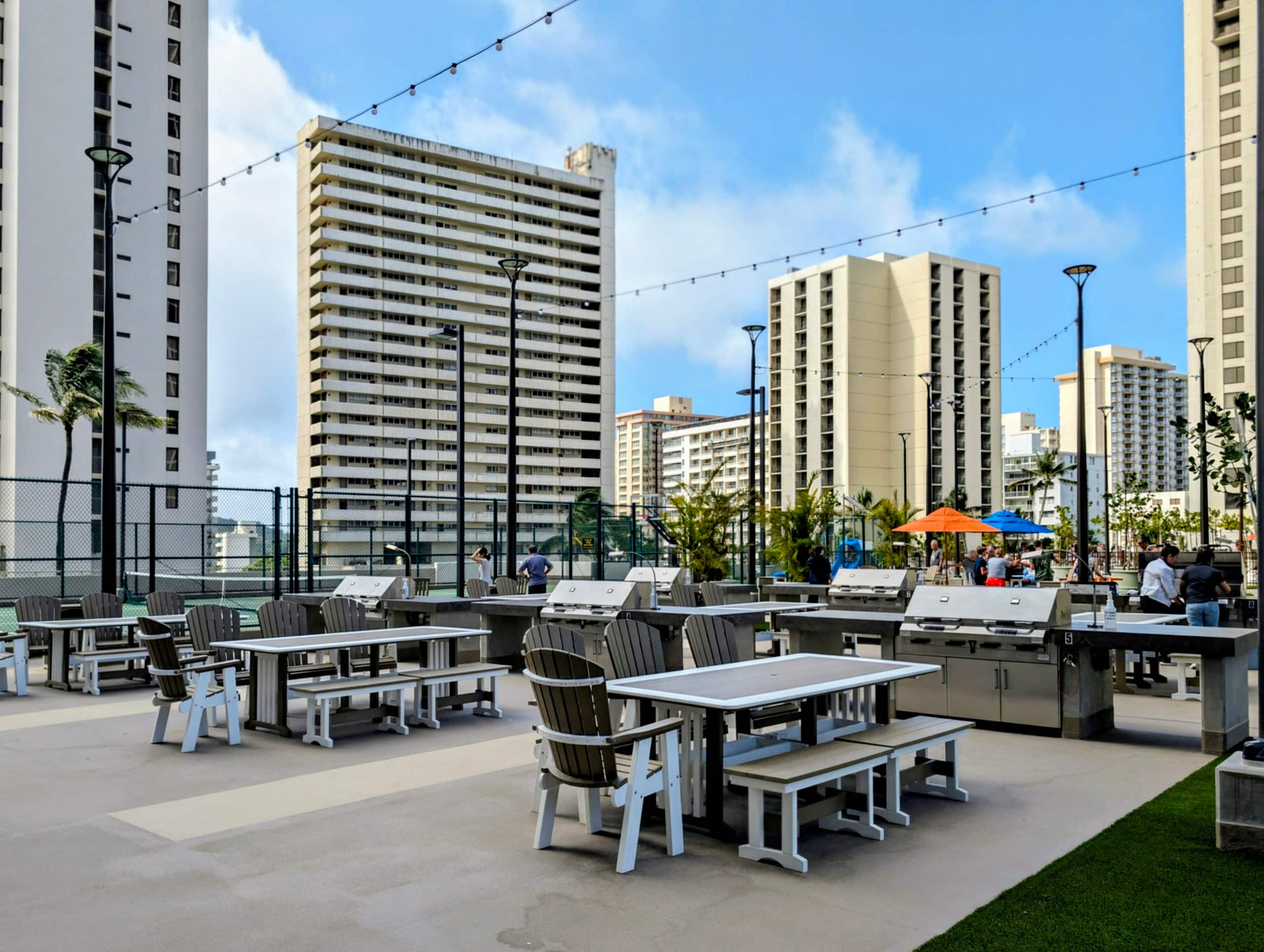 Condo in Honolulu · ★4.97 · 1 bedroom · 3 beds · 1 private bath - Image 21