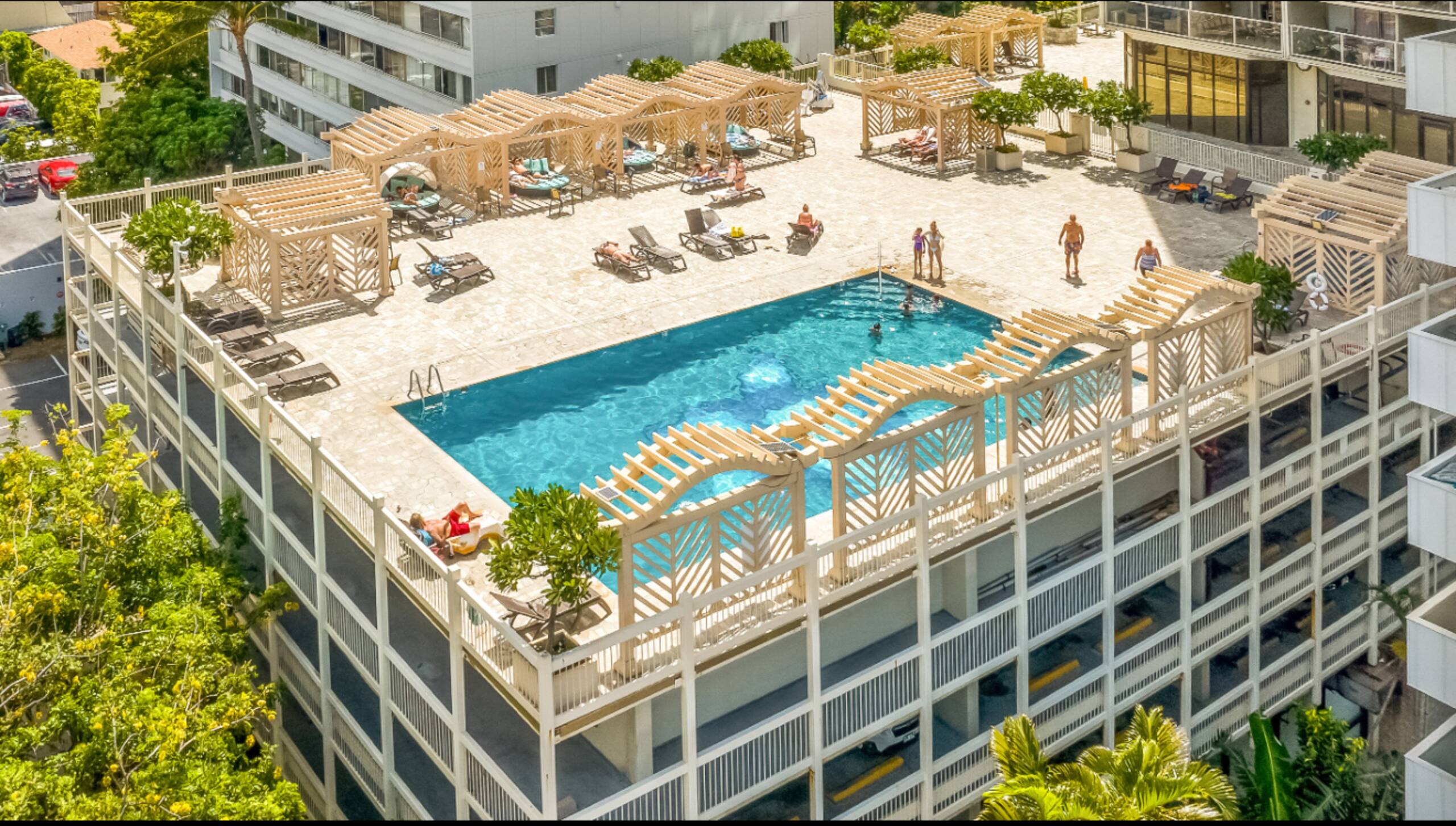 Wakiki 30FL Cozy Studio Pool&Ocean Views&Fireworks - Image 7