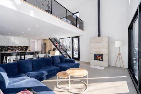 Modern chalet in the heart of nature