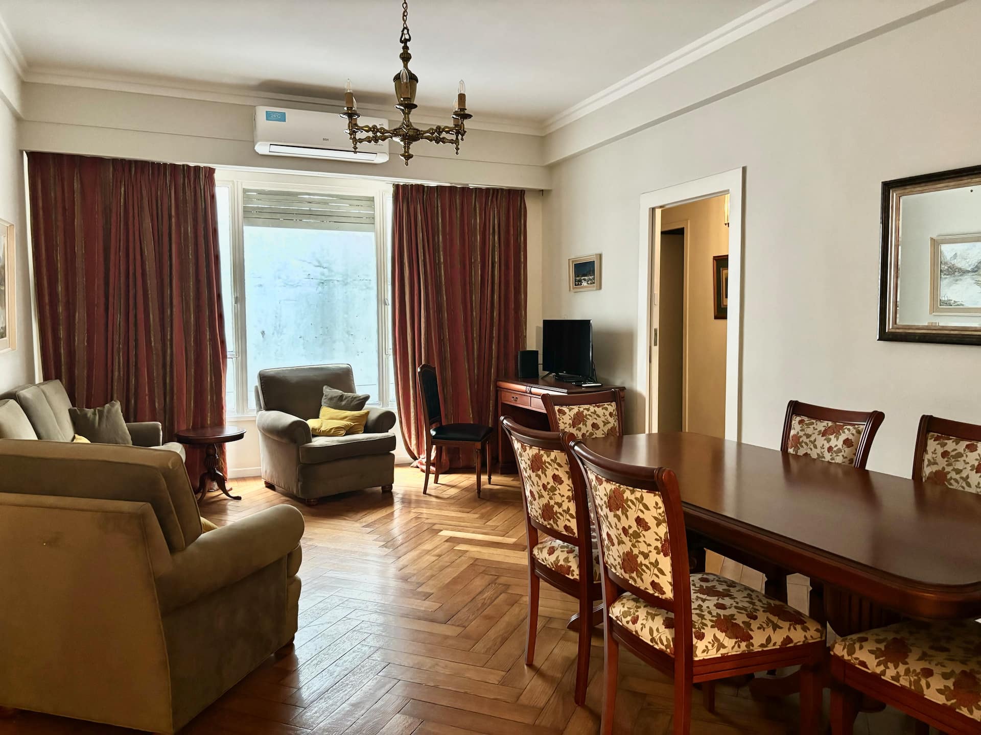 Three-bedroom apartment in Retiro