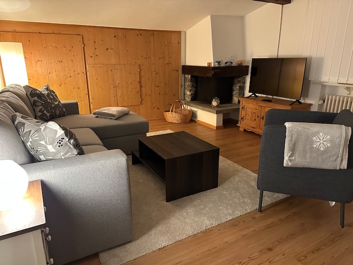 Neu Möbliert 
3.5 Zimmerwohnung In Klosters - Klosters-Serneus