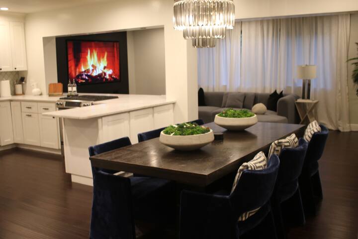 New urban 3 bedroom 2 bath. gallery image 5