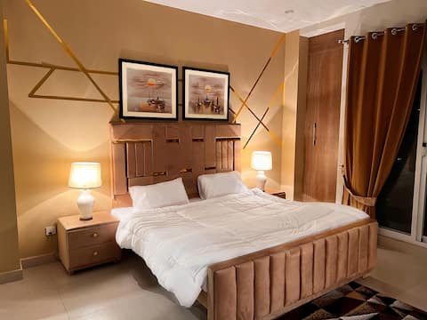 Designer | Luxury | 2BHK | selfcheckin