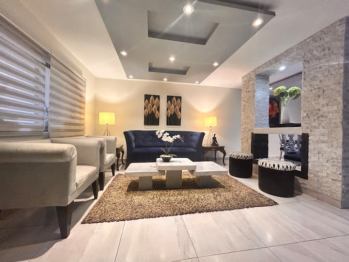 Spacious and Modern 5 bedrooms W/bathroom A/C Wifi