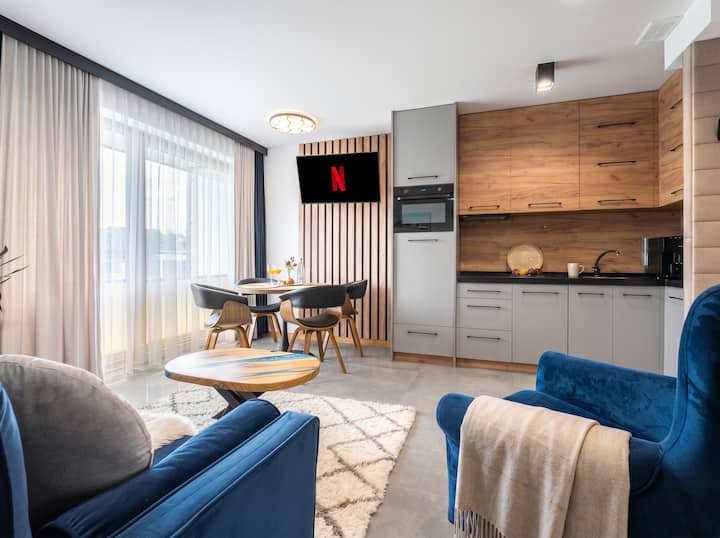 Golden Apartments -Księżycowe Apartamenty Spa - 자코파네