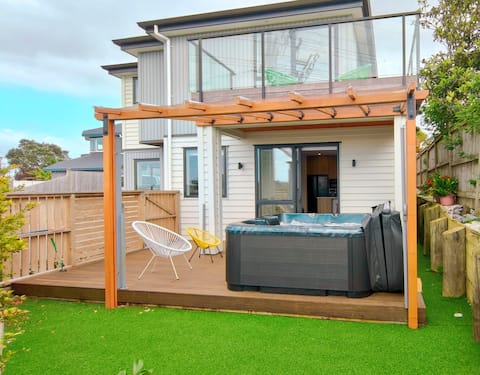 Stylish Family Retreat in Hillcrest 4 BRS + SPA