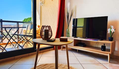 Successful Airbnb property: the lake of golden reflections (3 Stars) in Le Barcarès