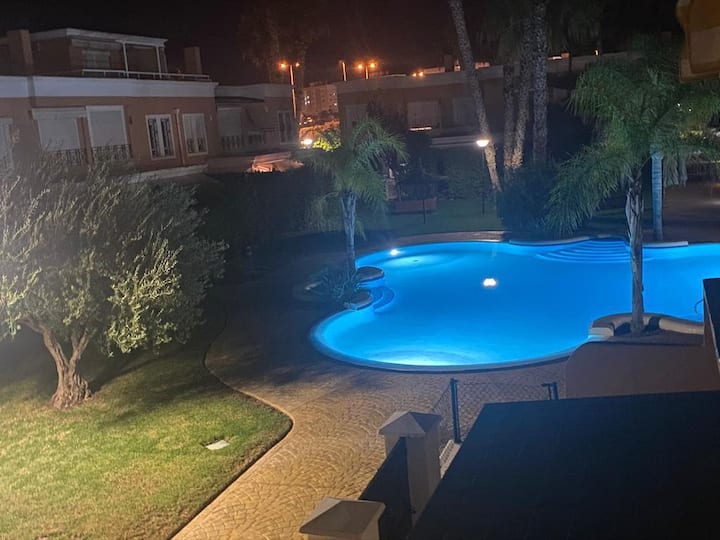 Chalet De Lujo En La Playa - Alicante