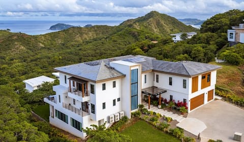 Luxury Beach View/AC/Infinity Pool/pickleball