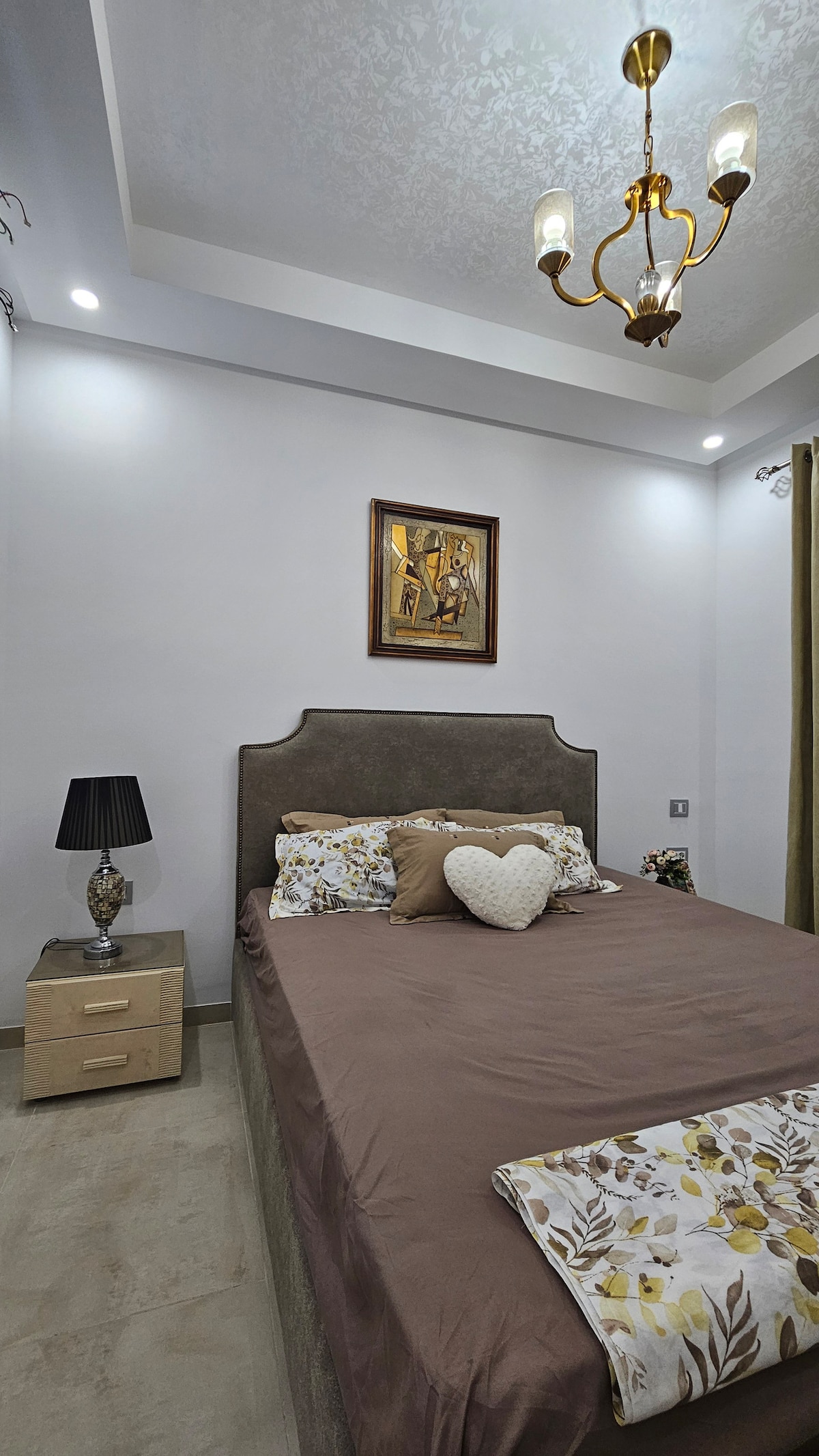 غرفة النوم 1