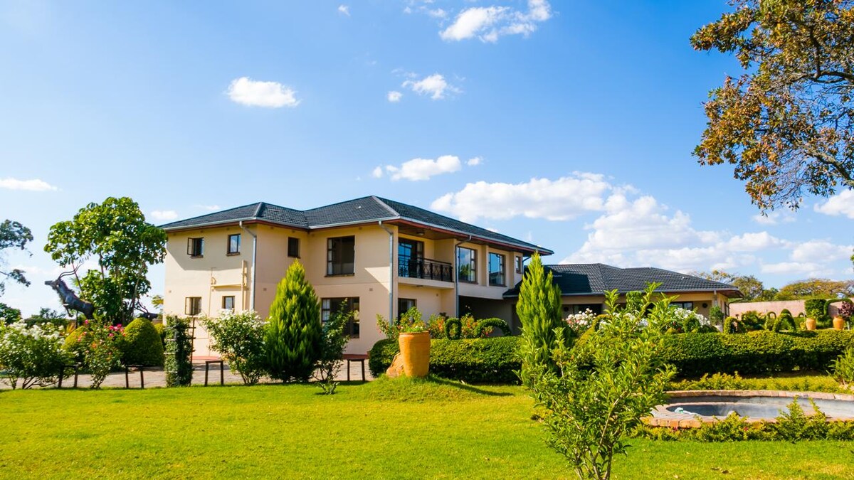 Dream Home: Pool Chef Generator - Houses for Rent in Bulawayo, Bulawayo  Province, Zimbabwe - Airbnb, image size:1200x675