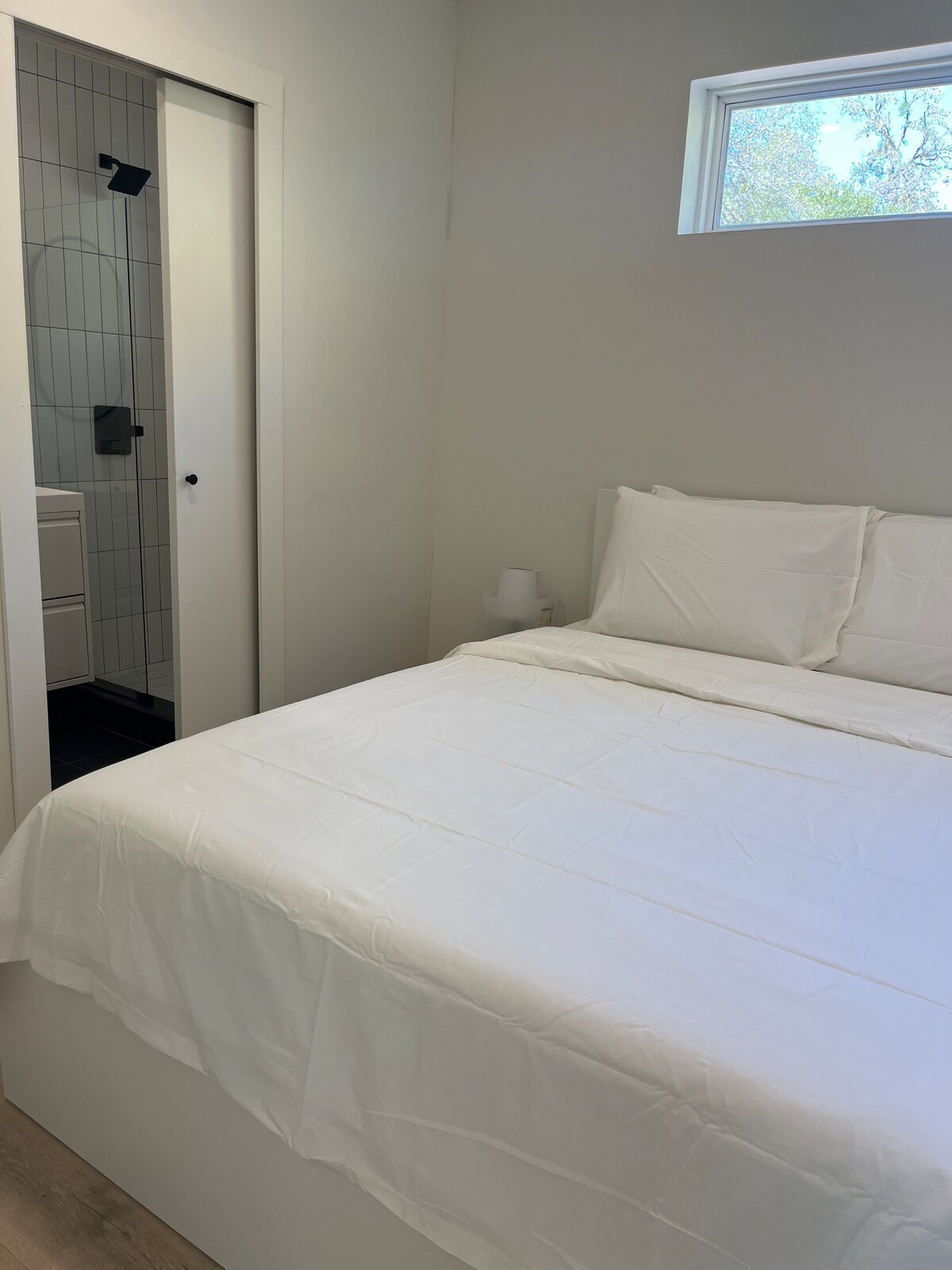 Cozy Clarksville One-bedroom