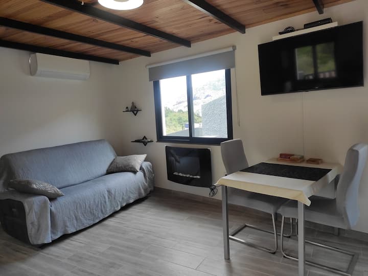 Little Hideaway-sao Vicente
Full Ac-free Park-wifi - Sao Vicente, Portugal