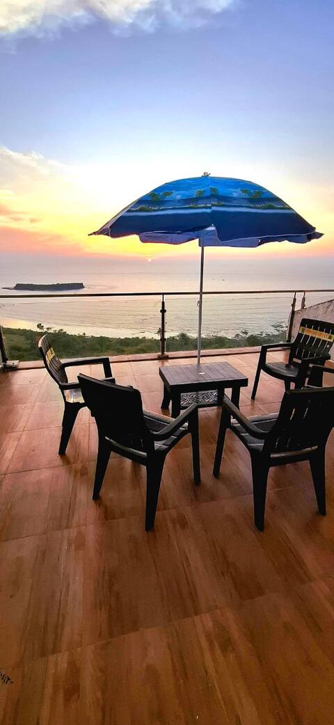 Seaview Suvarnadurg Front HomeStay 2 @ Dapoli