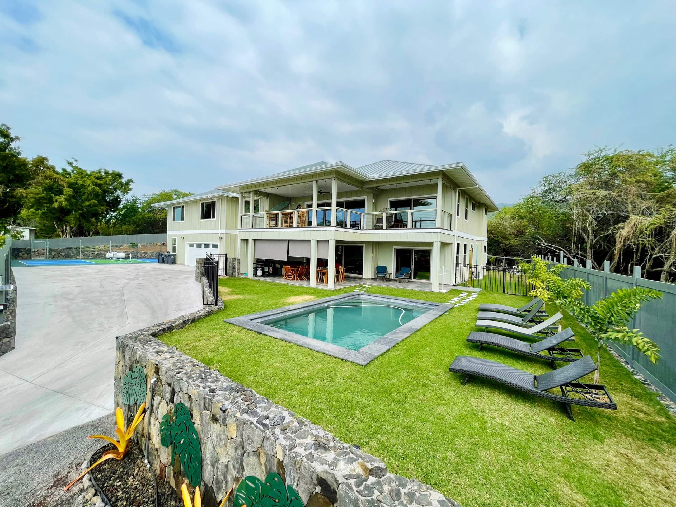 Home in Kailua-Kona · ★4.97 · 6 bedrooms · 12 beds · 5 baths - Image 75