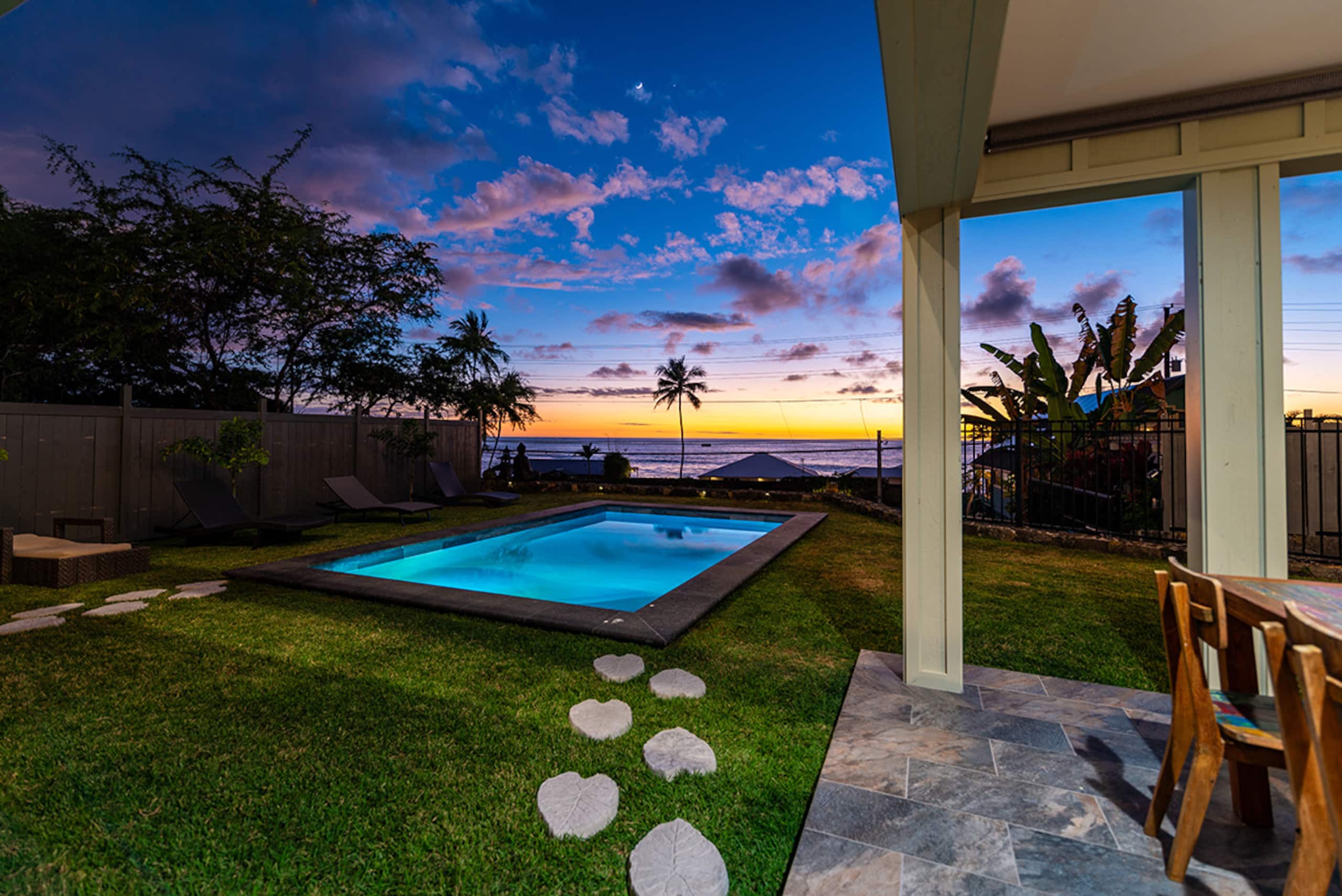 Home in Kailua-Kona · ★4.97 · 6 bedrooms · 12 beds · 5 baths - Image 77