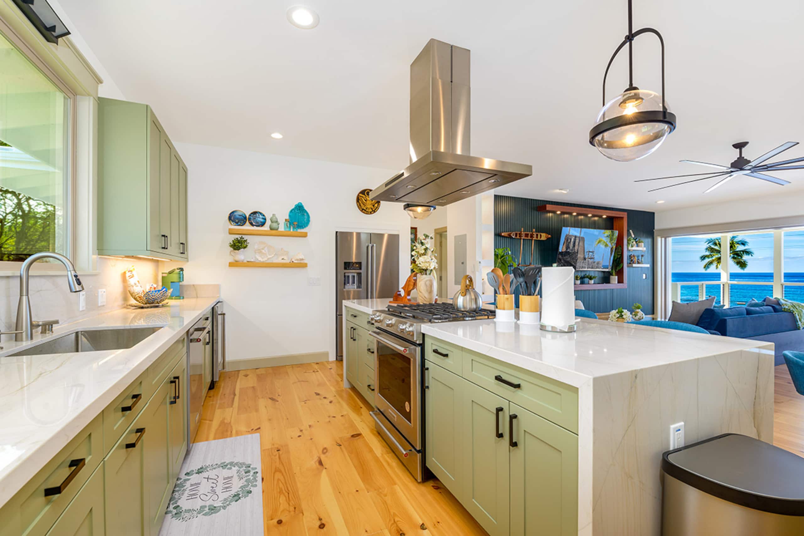 Home in Kailua-Kona · ★4.97 · 6 bedrooms · 12 beds · 5 baths - Image 30