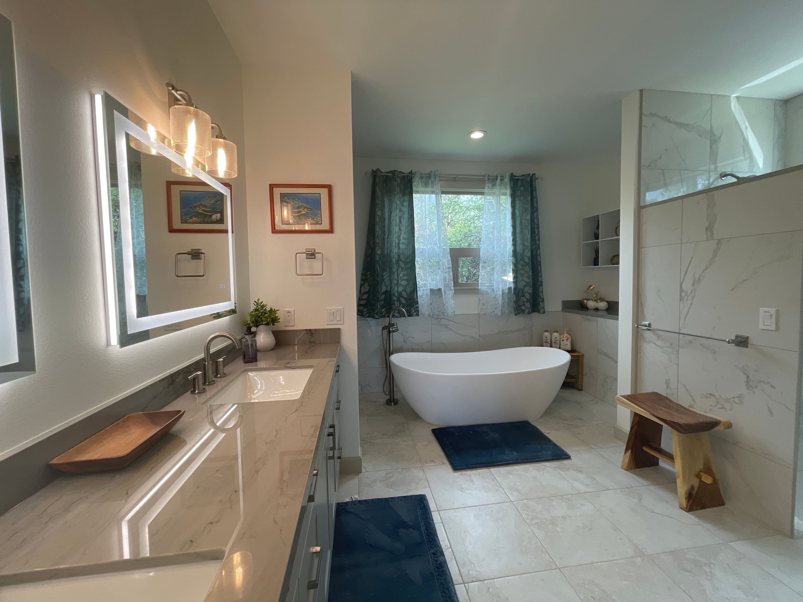 Home in Kailua-Kona · ★4.97 · 6 bedrooms · 12 beds · 5 baths - Image 63