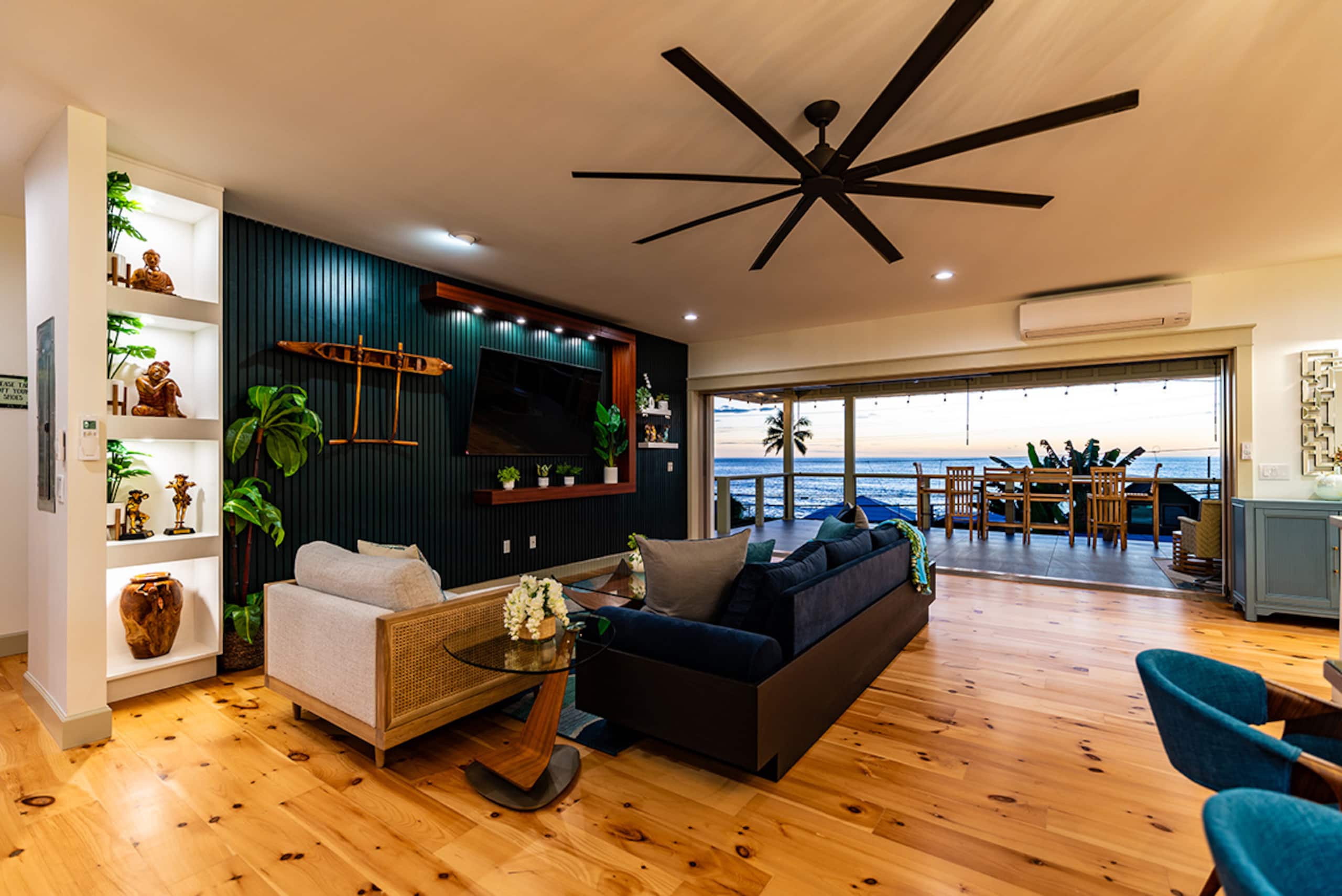 Home in Kailua-Kona · ★4.97 · 6 bedrooms · 12 beds · 5 baths - Image 15