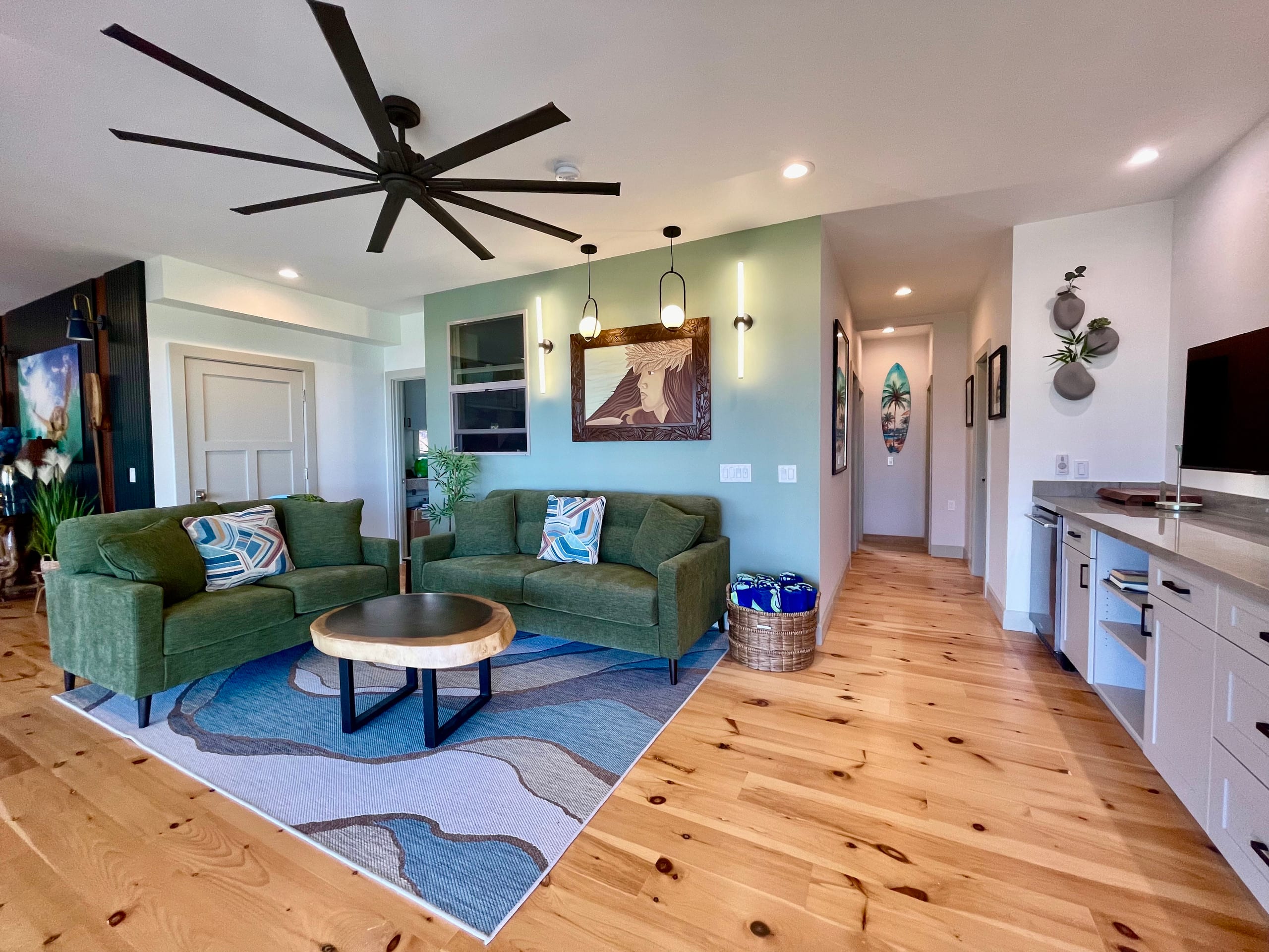 Home in Kailua-Kona · ★4.97 · 6 bedrooms · 12 beds · 5 baths - Image 23
