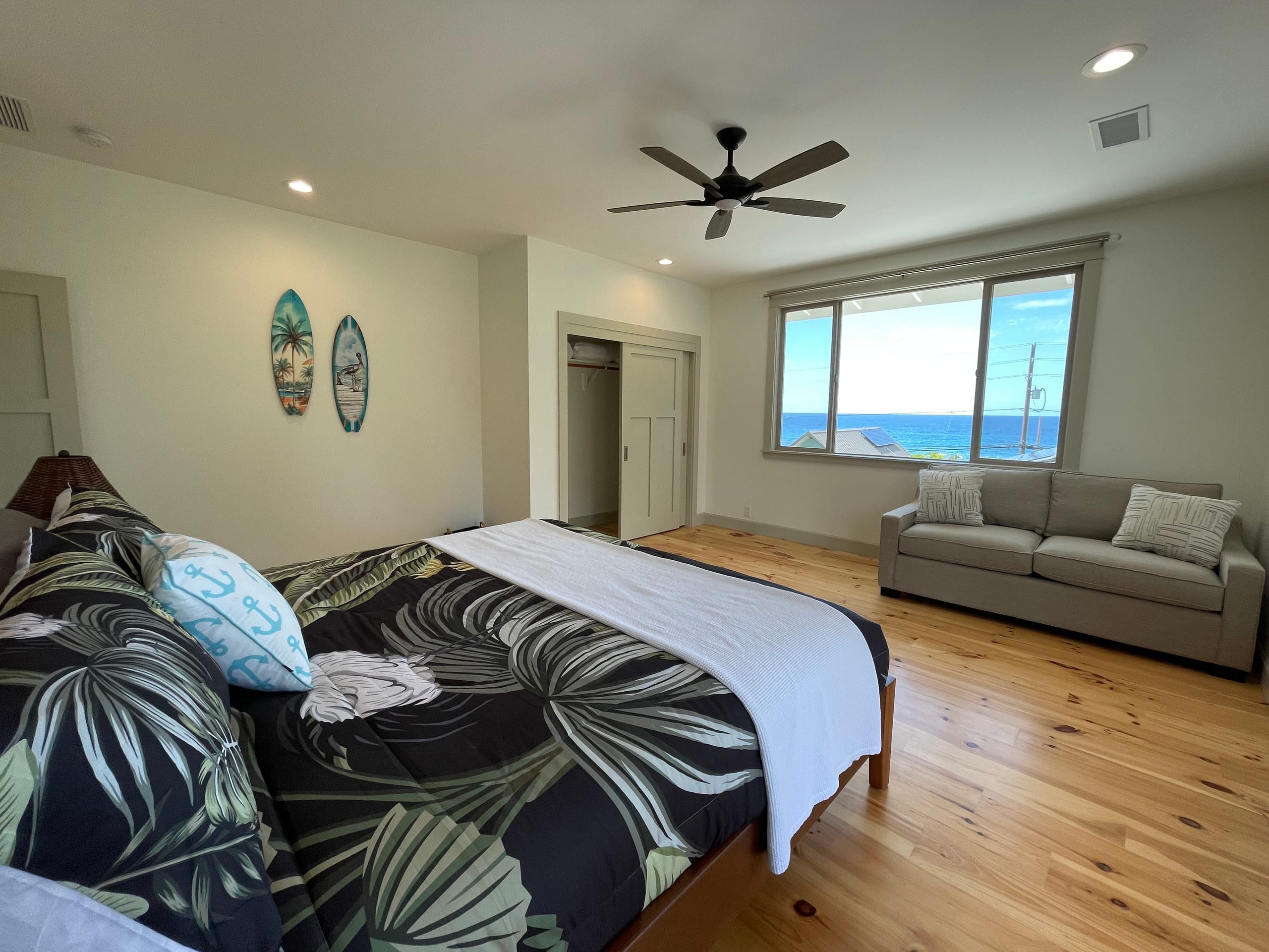 Home in Kailua-Kona · ★4.97 · 6 bedrooms · 12 beds · 5 baths - Image 42