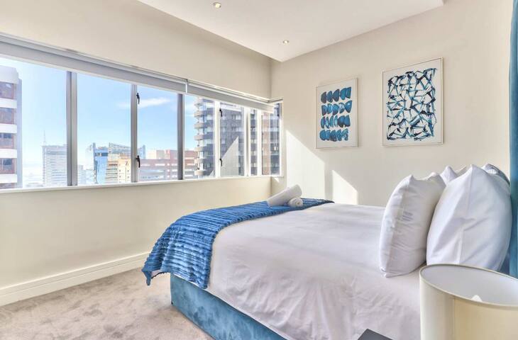 Stylish City Escape|Amazing View|Prime Location gallery image 5